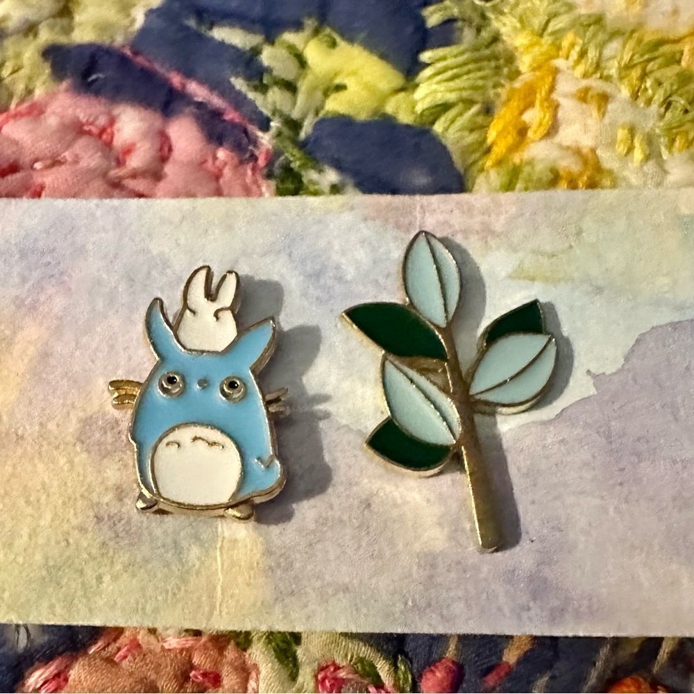 Alien Bunny Brooch Fashion Jewelry Awareness set of 2